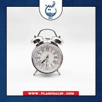 ساعت زنگ دار نقره ای کوچک